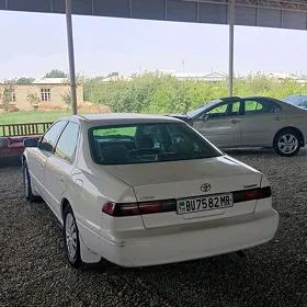 Toyota Camry 1997