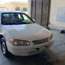 Toyota Camry 1999