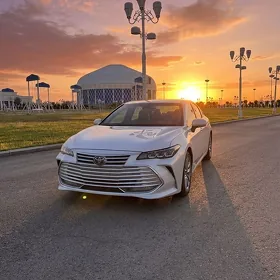 Toyota Avalon 2022