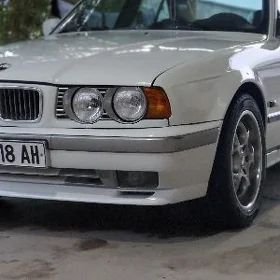 BMW 525 1988