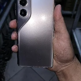 Tecno camon 40 pro