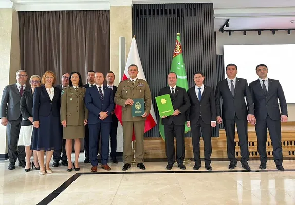 Туркменистан и Польша подписали меморандум о сотрудничестве в миграционной сфере