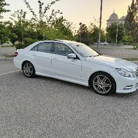 Mercedes-Benz E350 2009