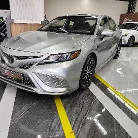Toyota Camry 2023