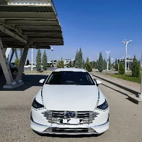 Hyundai Sonata 2021