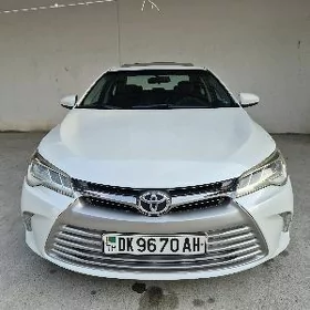Toyota Camry 2016