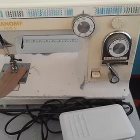JANOME 808A