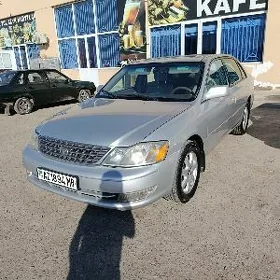 Toyota Avalon 2000
