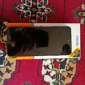 TECNO Spark 20.