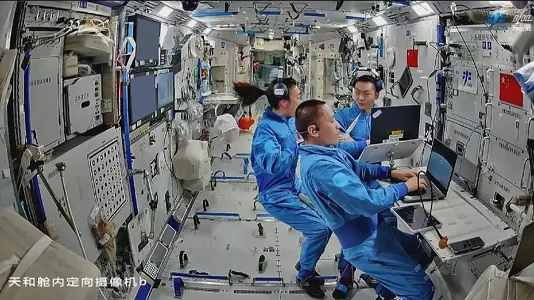 Hytaýly taýkonawtlar kosmos şertlerde ilkinji gezek lukmançylyk halas ediş tälimini geçirdiler
