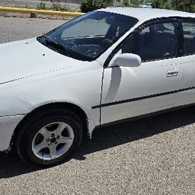 Toyota Carina 1993