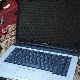 НОУТБУК  TOSHIBA