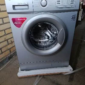 Стиральная машинка LG 5 kg