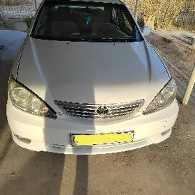 Toyota Camry 2005