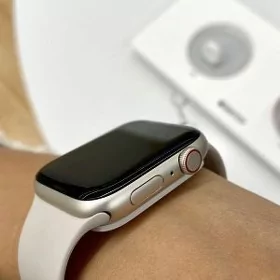 Apple Watch 8