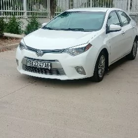 Toyota Corolla 2015