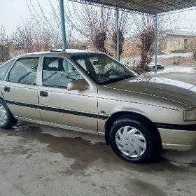 Opel Vectra 1990