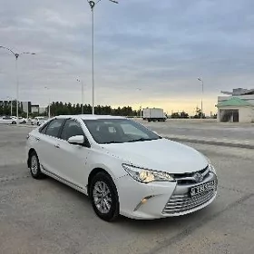 Toyota Camry 2017