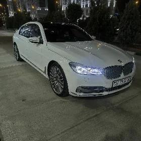 BMW 740 2016