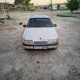 Opel Vectra 1989
