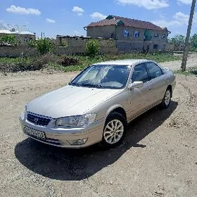 Toyota Camry 2000