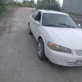 Toyota Camry 1998