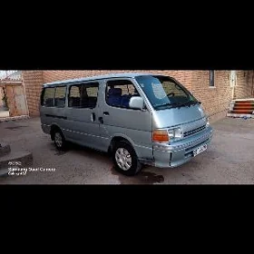 Toyota Hiace 1998