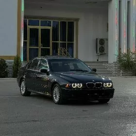 BMW E39 1999