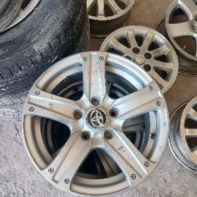 Diska toyota 15