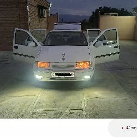 Opel Vectra 1988