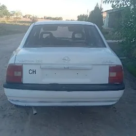 Opel Vectra 1992