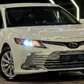 Toyota Camry 2020