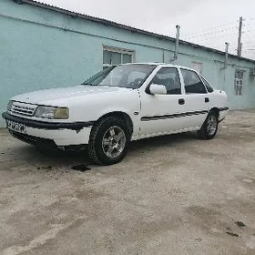 Opel Vectra 1990