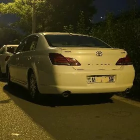 Toyota Avalon 2005