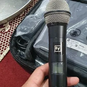 EV radiomikrafon