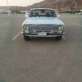 Gaz 24 1990