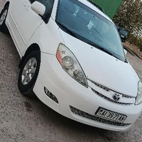Toyota Sienna 2009