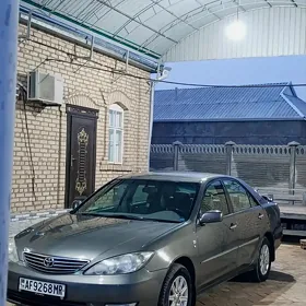 Toyota Camry 2003