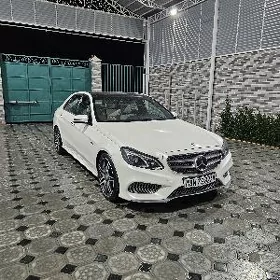 Mercedes-Benz E-Class 2015