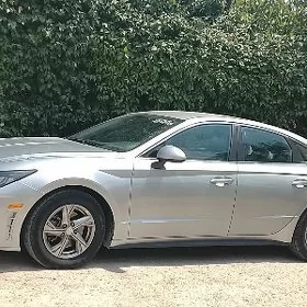 Hyundai Sonata 2021