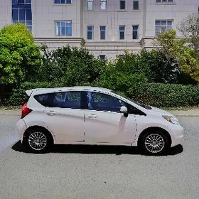 Nissan Versa Note 2013