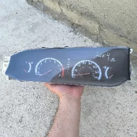 Avalon panel pribor 2002