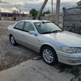 Toyota Camry 2001