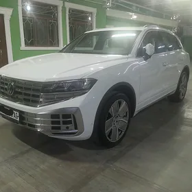 Volkswagen Touareg 2024