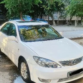Toyota Camry 2003