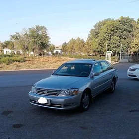 Toyota Avalon 2000