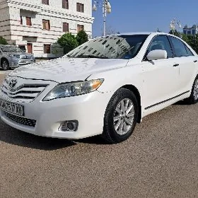 Toyota Camry 2010