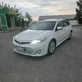 Toyota Avalon 2015