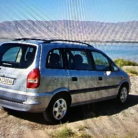Opel Zafira 2002