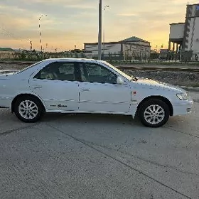 Toyota Camry 1998